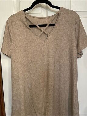 Source Unknown Taupe Crisscross V-Neck Short Sleeve Top